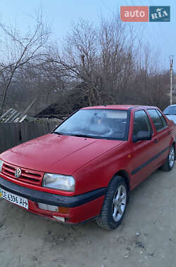 Седан Volkswagen Vento 1994 в Вашківцях