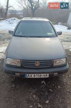 Седан Volkswagen Vento 1992 в Сумах