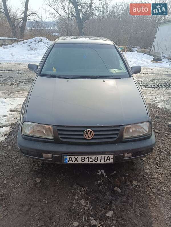 Volkswagen Vento 1992