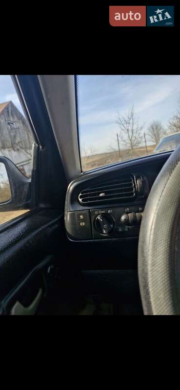 Седан Volkswagen Vento 1993 в Рівному фото 30 Седан Volkswagen Vento 1993 в Рівному