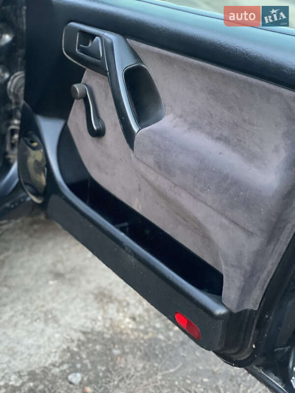 Седан Volkswagen Vento 1993 в Сумах