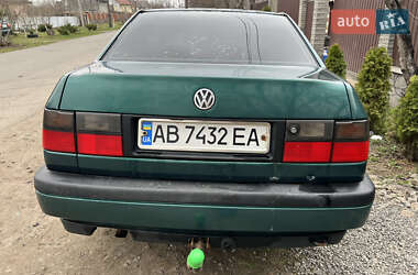 Седан Volkswagen Vento 1996 в 