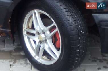 Седан Volkswagen Vento 1993 в 