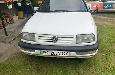 Седан Volkswagen Vento 1998 в Самборе
