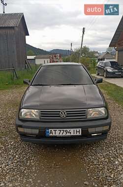 Седан Volkswagen Vento 1993 в 