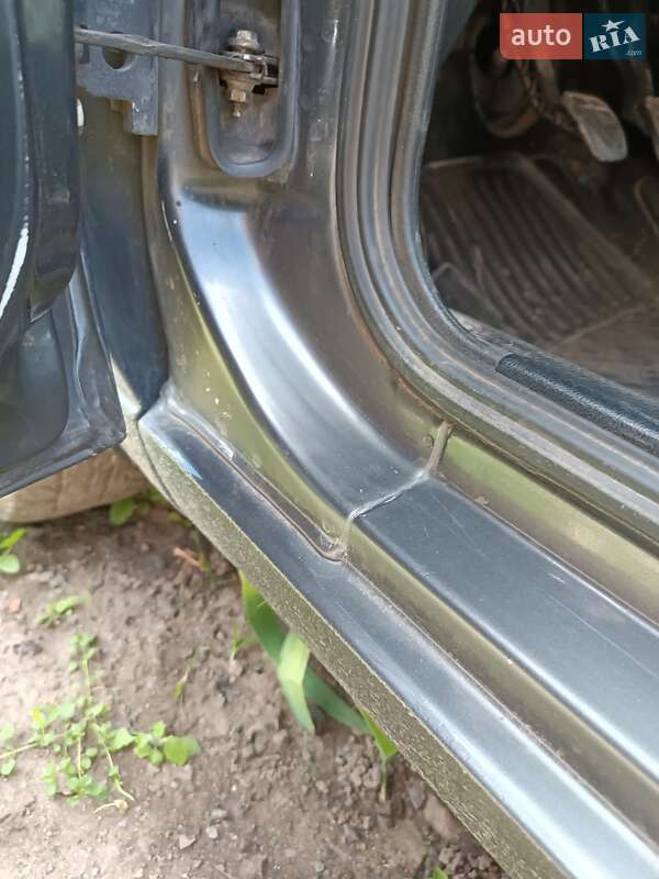 Седан Volkswagen Vento 1992 в Изяславе