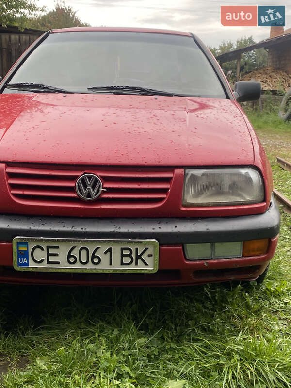 Седан Volkswagen Vento 1993 в Берегомете