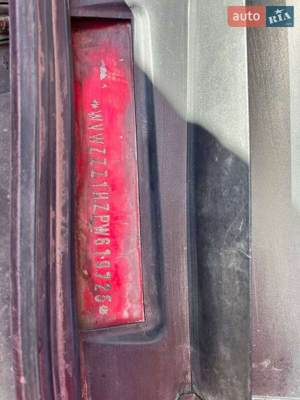 Седан Volkswagen Vento 1993 в Львове