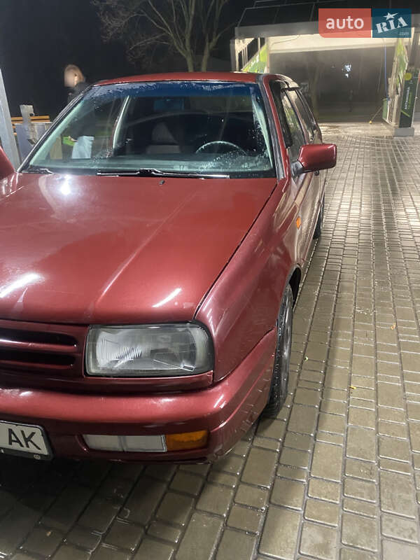 Седан Volkswagen Vento 1994 в Кропивницком