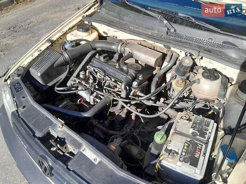 Седан Volkswagen Vento 1994 в Кременчуге фото 8 Седан Volkswagen Vento 1994 в Кременчуге