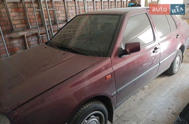 Седан Volkswagen Vento 1992 в Луцке
