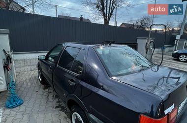 Седан Volkswagen Vento 1994 в Луцке