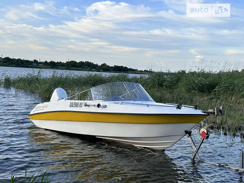 Катер Волна 490 2013 в Долинській