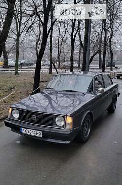 Універсал Volvo 242 1979 в Києві