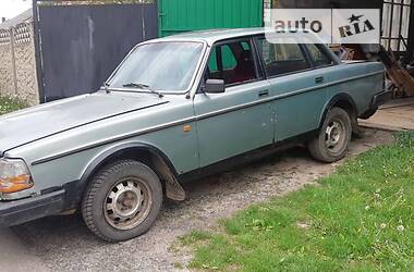 Седан Volvo 244 1984 в Луцке