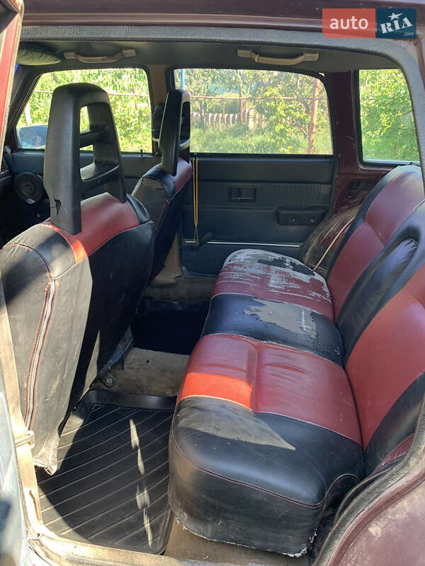 Седан Volvo 244 1981 в Николаеве