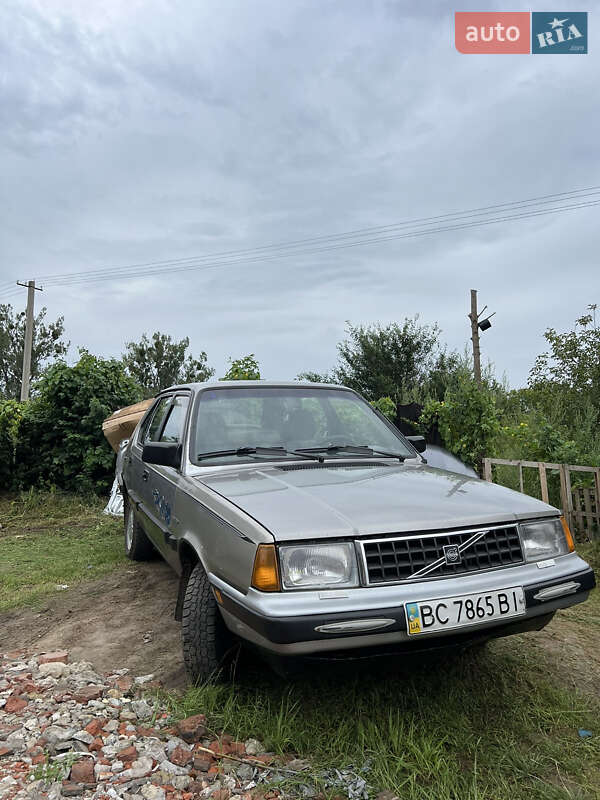 Хэтчбек Volvo 340 1987 в Львове
