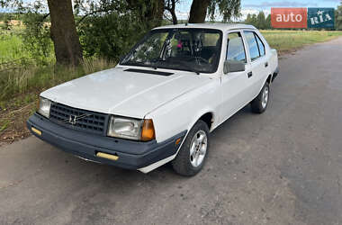 Хэтчбек Volvo 340 1988 в Ровно