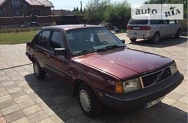 Седан Volvo 360 1989 в Червонограде