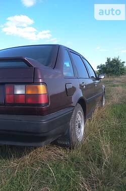 Хэтчбек Volvo 440 1989 в Звягеле