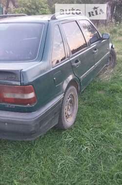 Хэтчбек Volvo 440 1995 в 