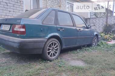 Хэтчбек Volvo 440 1994 в Кременчуге