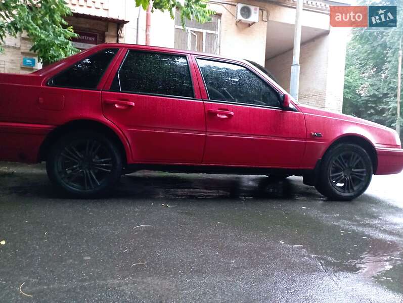 Хетчбек Volvo 440 1996 в Києві