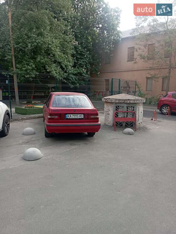 Хетчбек Volvo 440 1996 в Києві