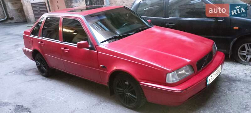 Хетчбек Volvo 440 1996 в Києві