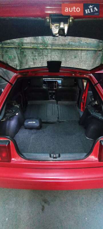 Хетчбек Volvo 440 1996 в Києві