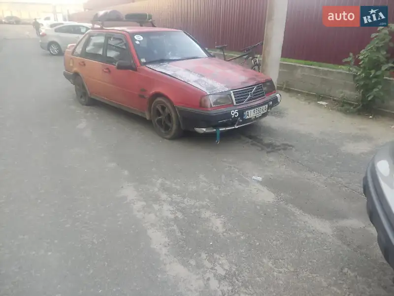 Volvo 440 1989