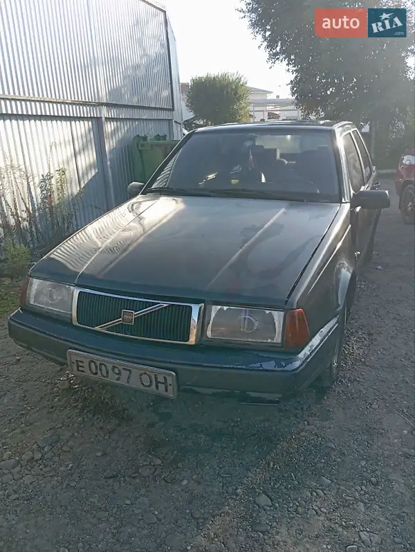 Volvo 440 1989