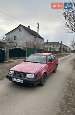 Хэтчбек Volvo 440 1991 в 