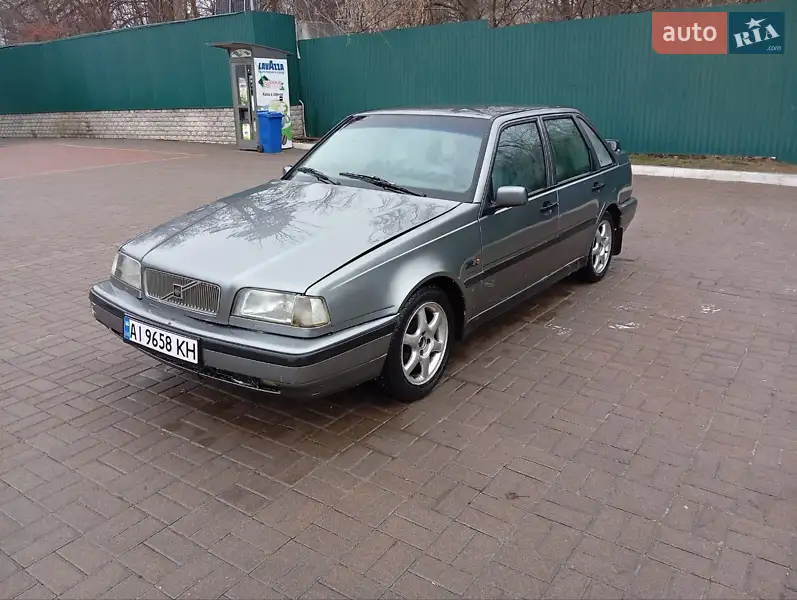 Volvo 440 1992