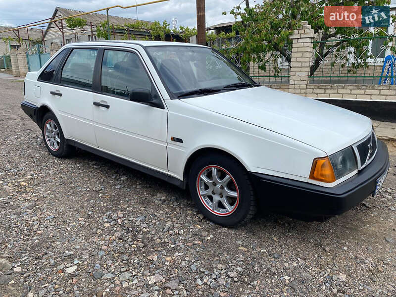 Хетчбек Volvo 440 1992 в Миколаєві