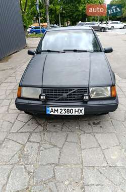Хэтчбек Volvo 440 1989 в Житомире