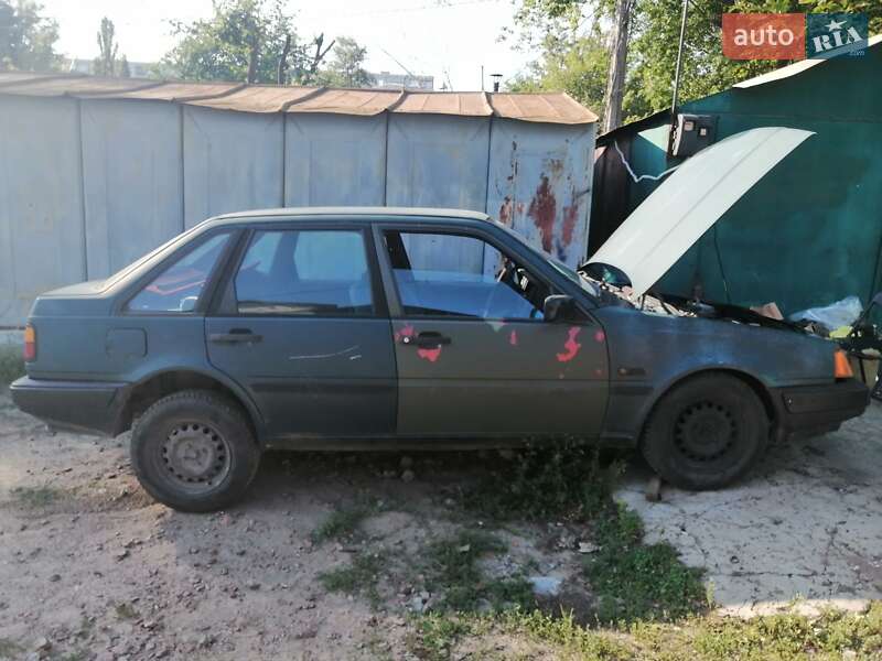 Volvo 440 1989