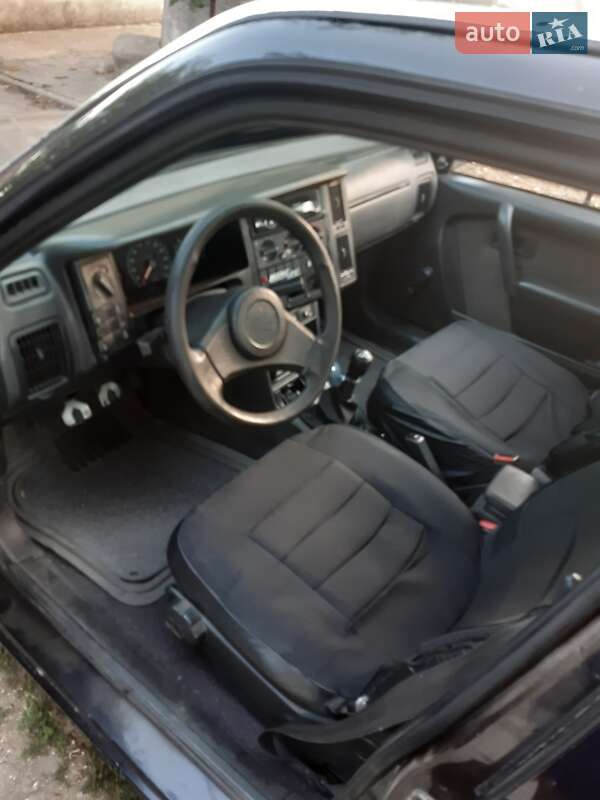 Седан Volvo 460 1994 в Березанке фото 3 Седан Volvo 460 1994 в Березанке