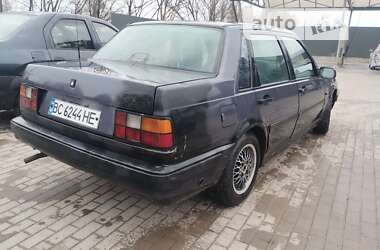 Седан Volvo 460 1990 в Тернополе