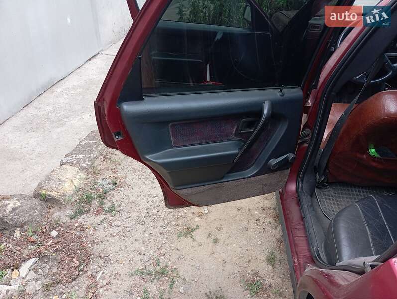 Седан Volvo 460 1996 в Одессе