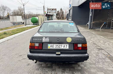 Седан Volvo 460 1991 в Дніпрі