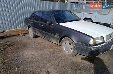 Седан Volvo 460 1996 в Киверцах