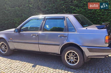 Седан Volvo 460 1991 в 