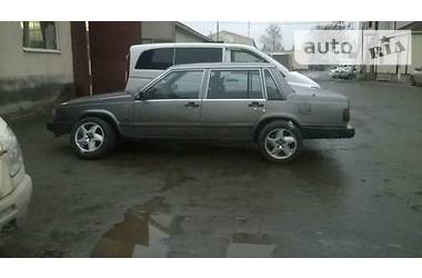 Седан Volvo 740 1984 в Полтаве