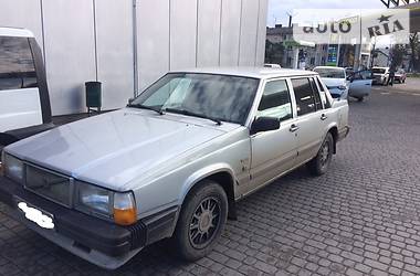 Седан Volvo 740 1987 в Стрые