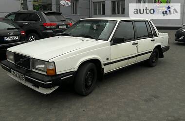 Седан Volvo 740 1989 в Василькове