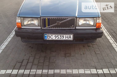 Седан Volvo 740 1985 в Стрию