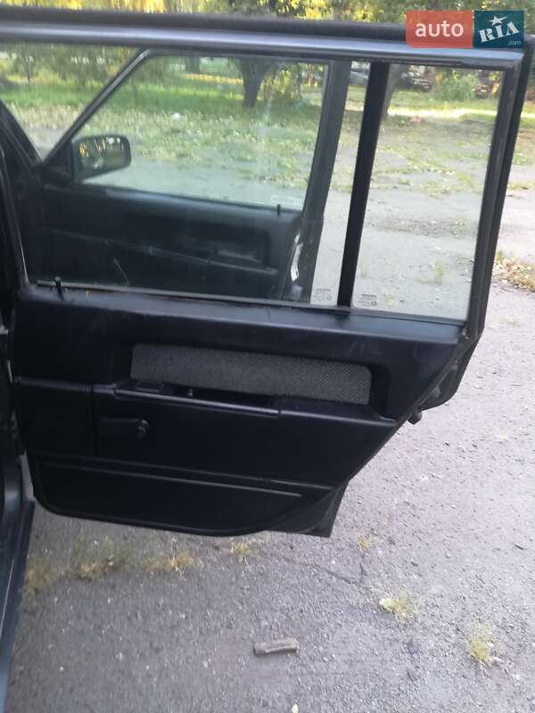 Седан Volvo 740 1988 в Кривому Розі