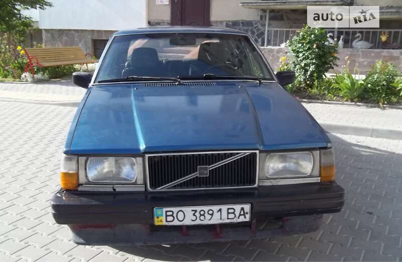 Седан Volvo 740 1985 в Тернополе