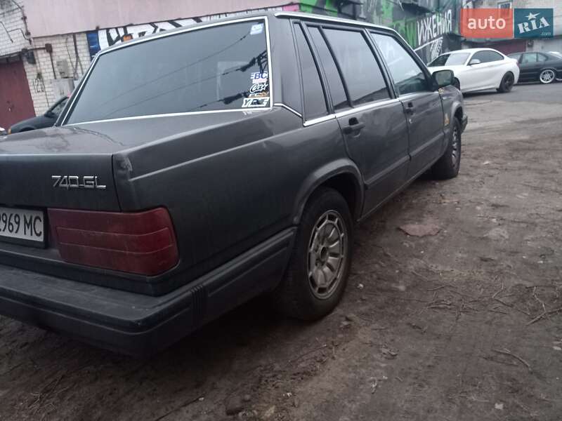 Седан Volvo 740 1989 в Києві